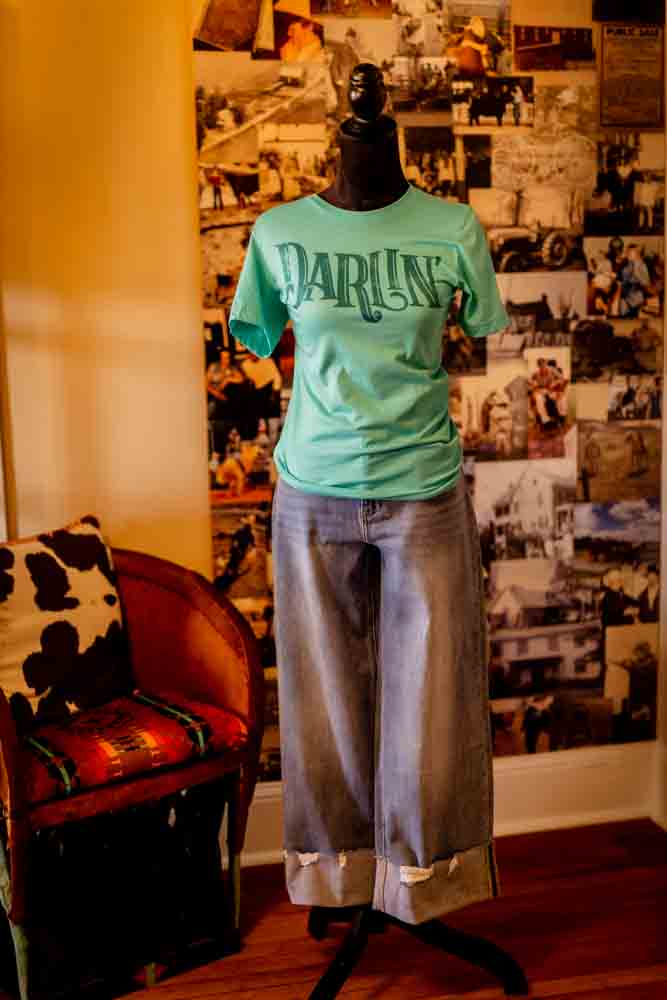 Darlin' Tee