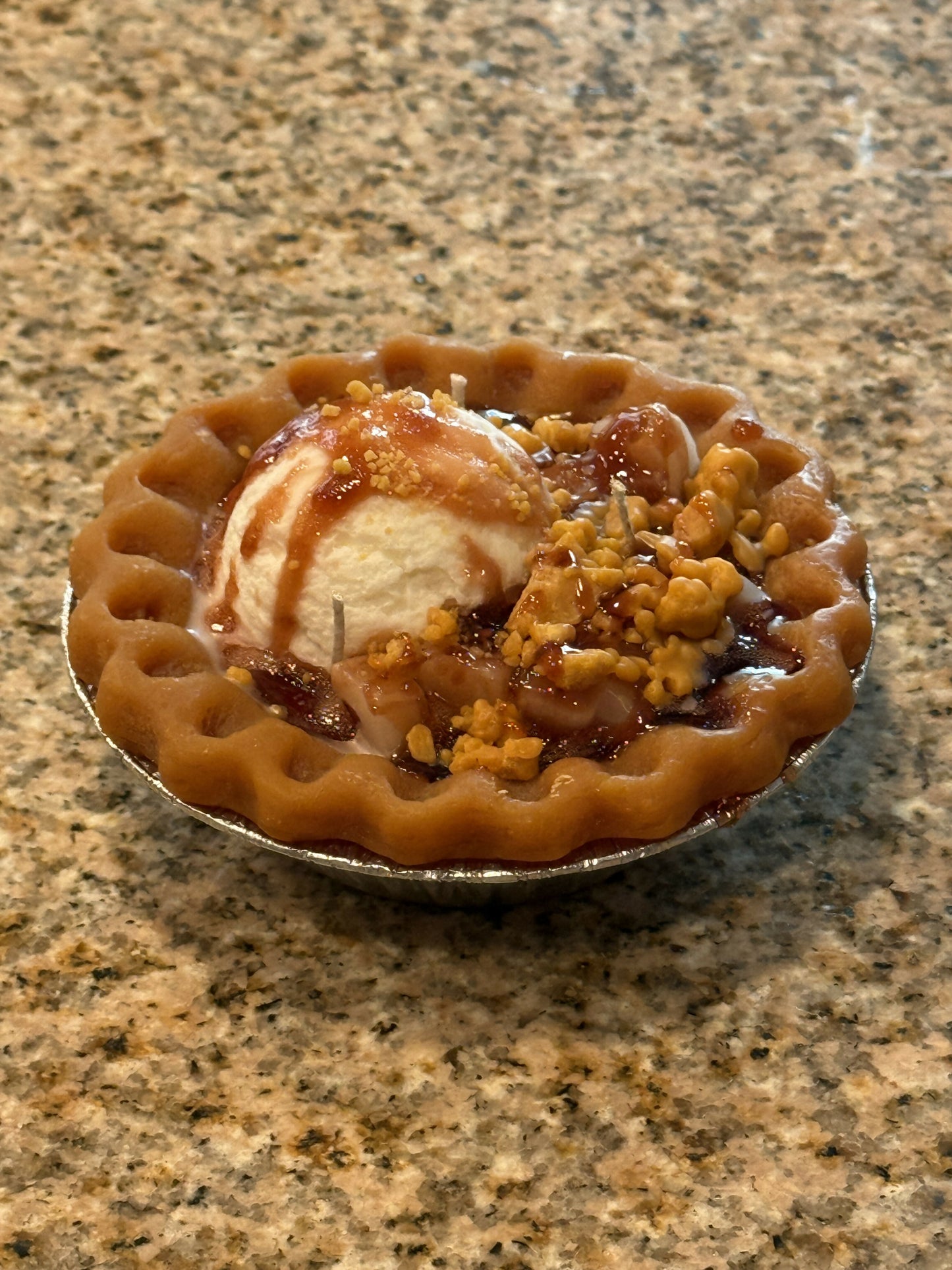Apple Cobbler Pie Candle