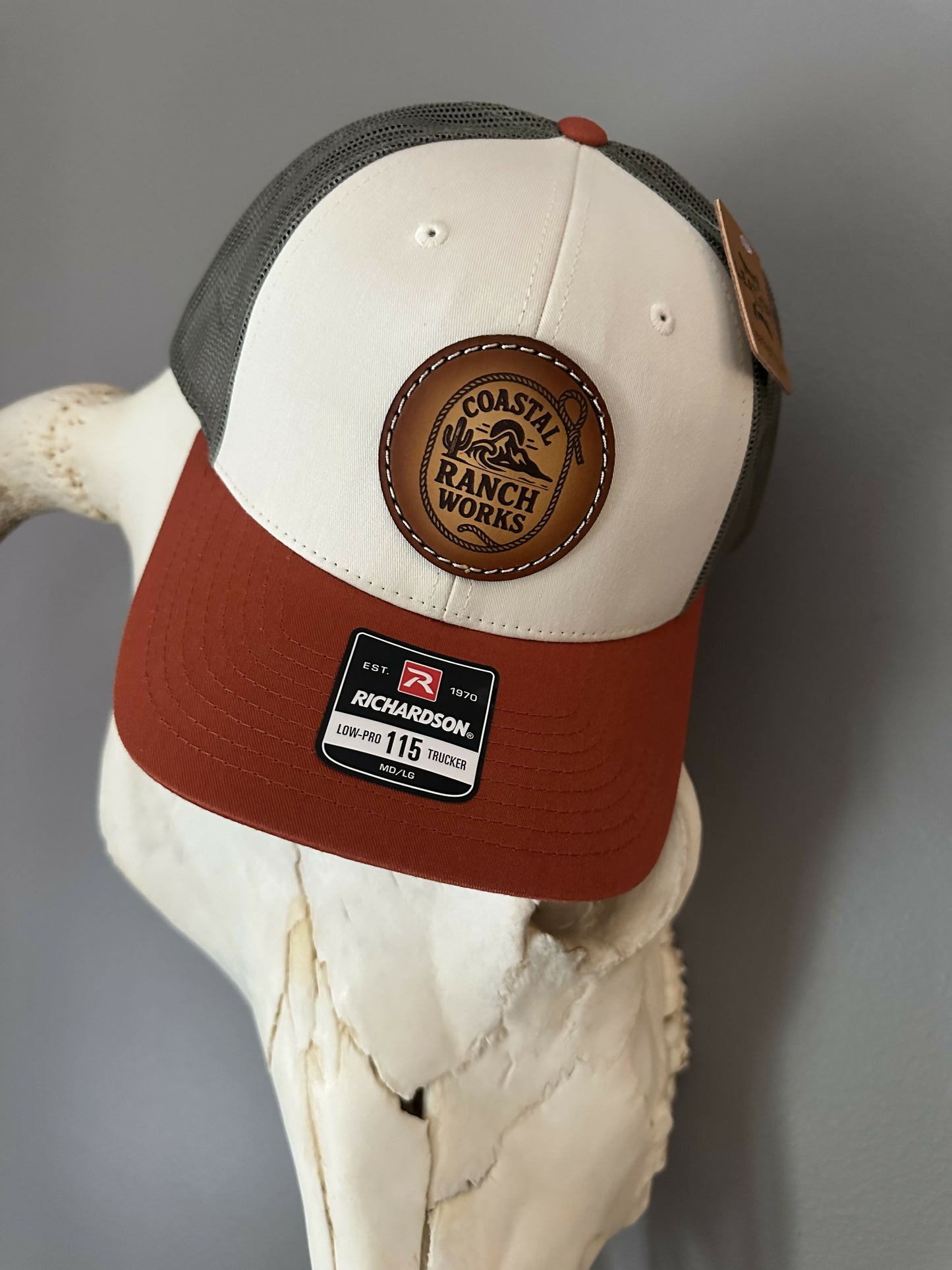 Logo Hat