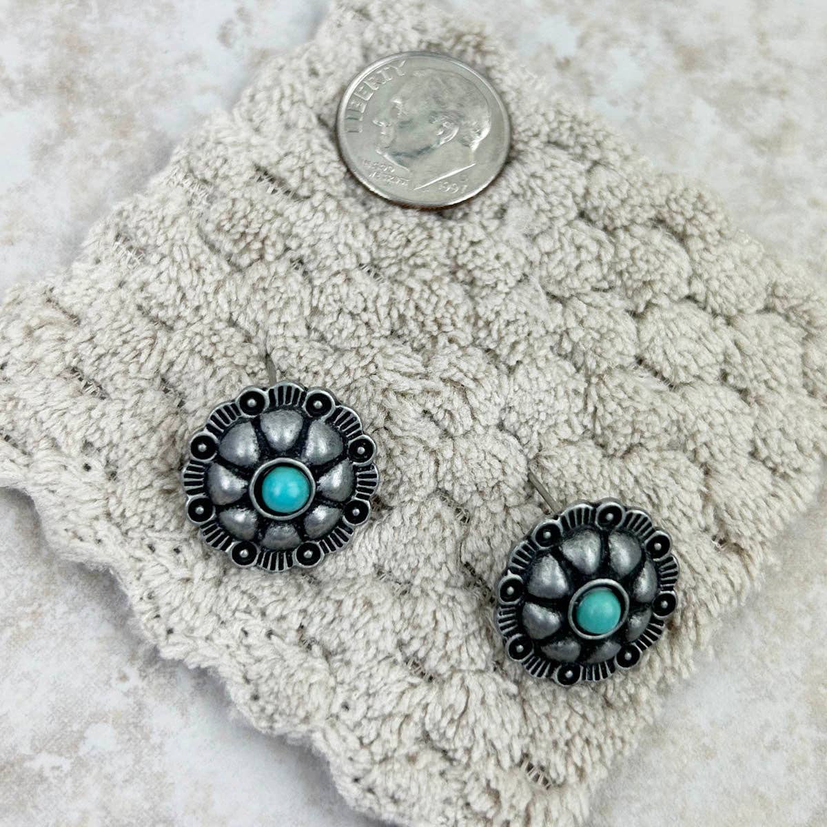 CIRCLE TURQUOISE STUDS