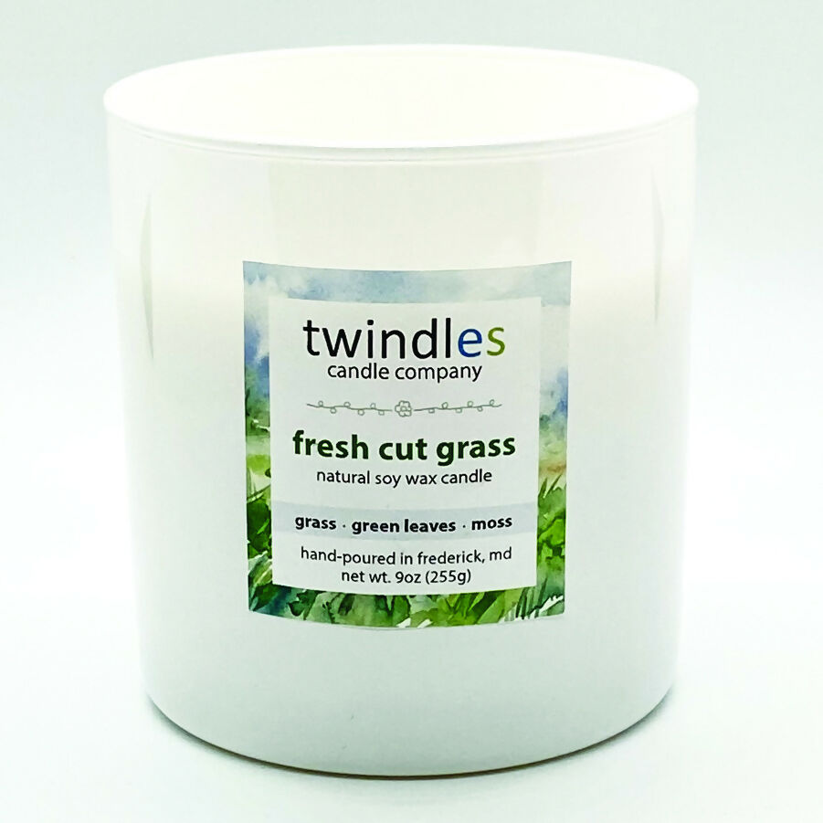 Fresh Cut Grass Soy Candle | 9 oz