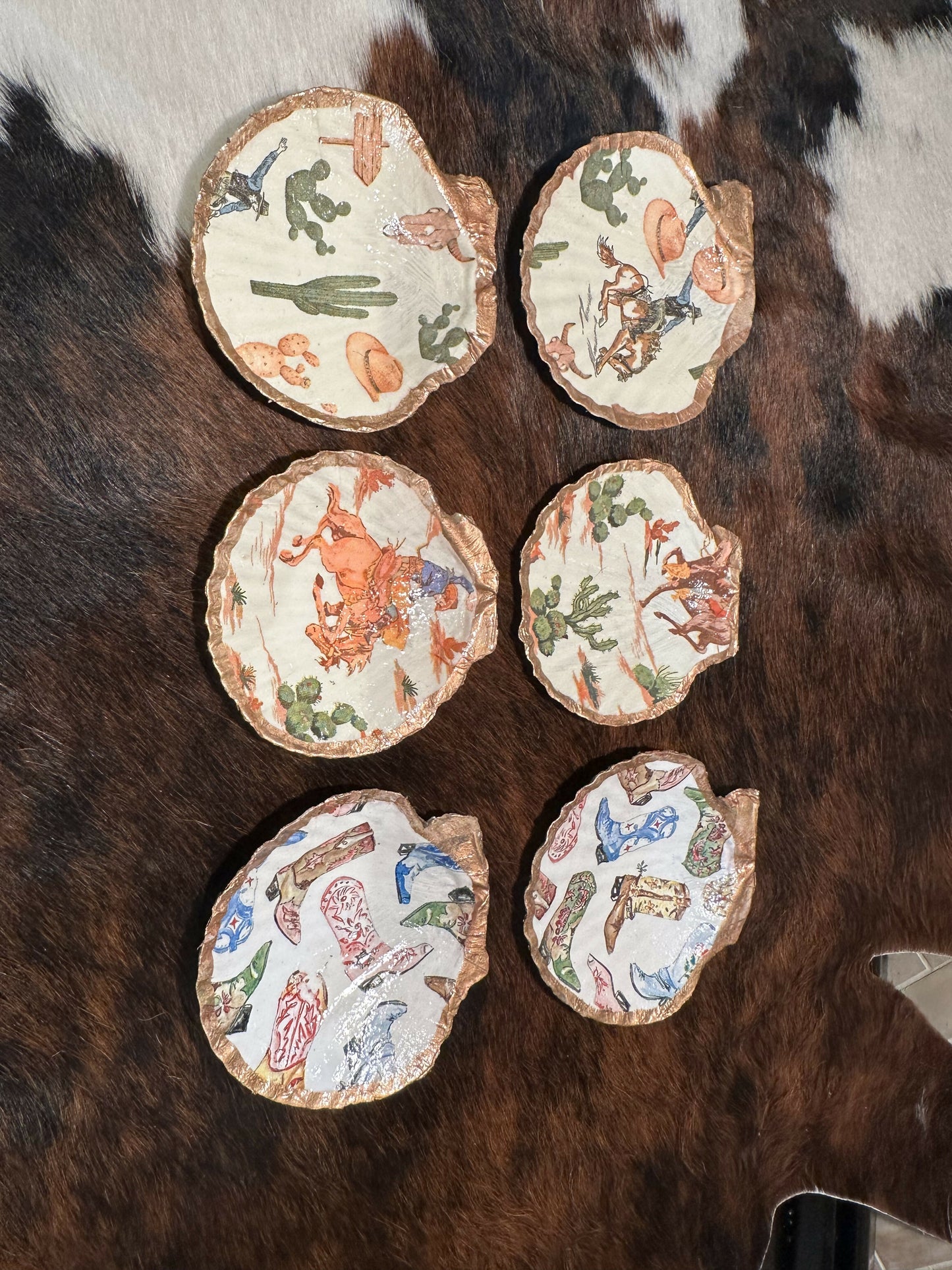 Vintage Western Trinket Shell