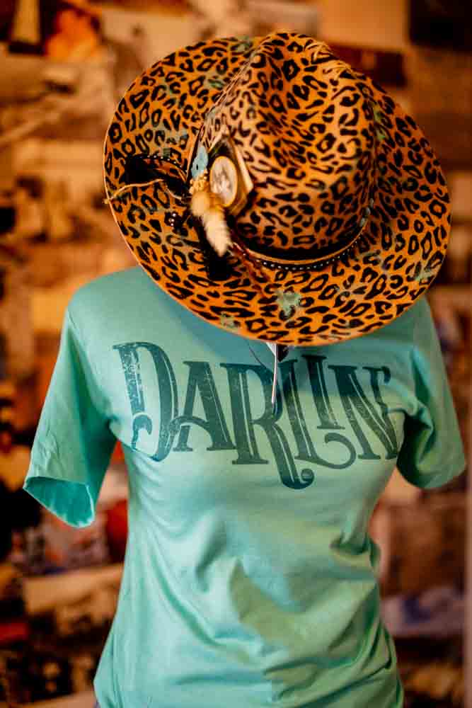 Darlin' Tee