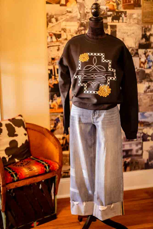 Little Country Little Hood Pullover