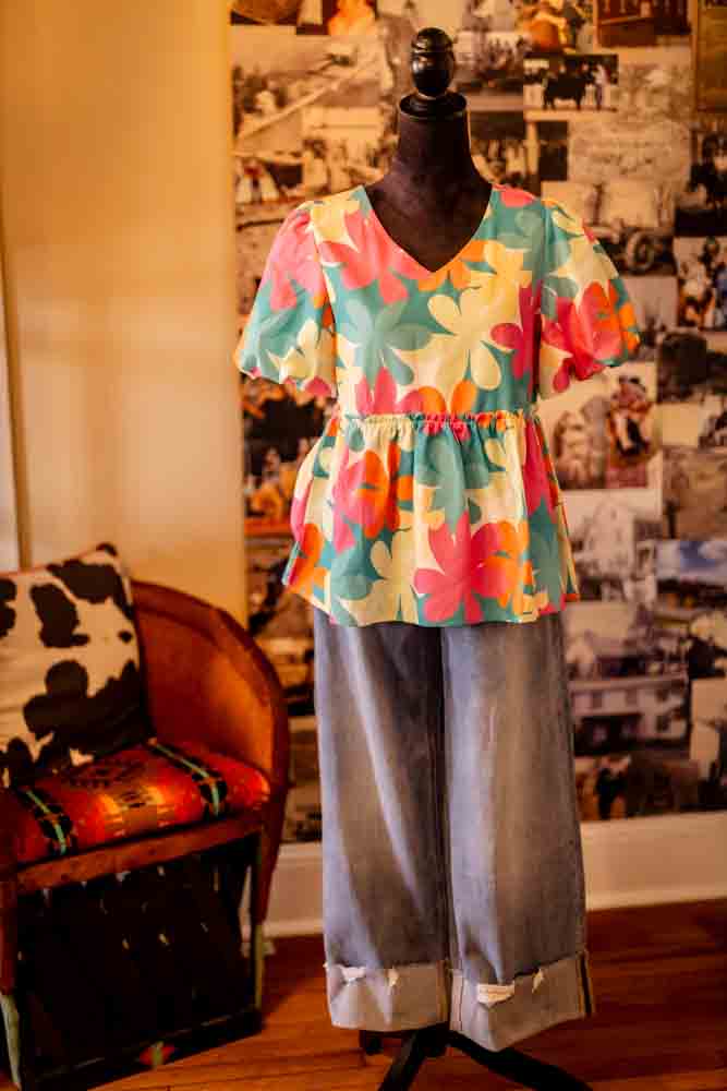 Floral Bubble Sleeve V-Neck Blouse