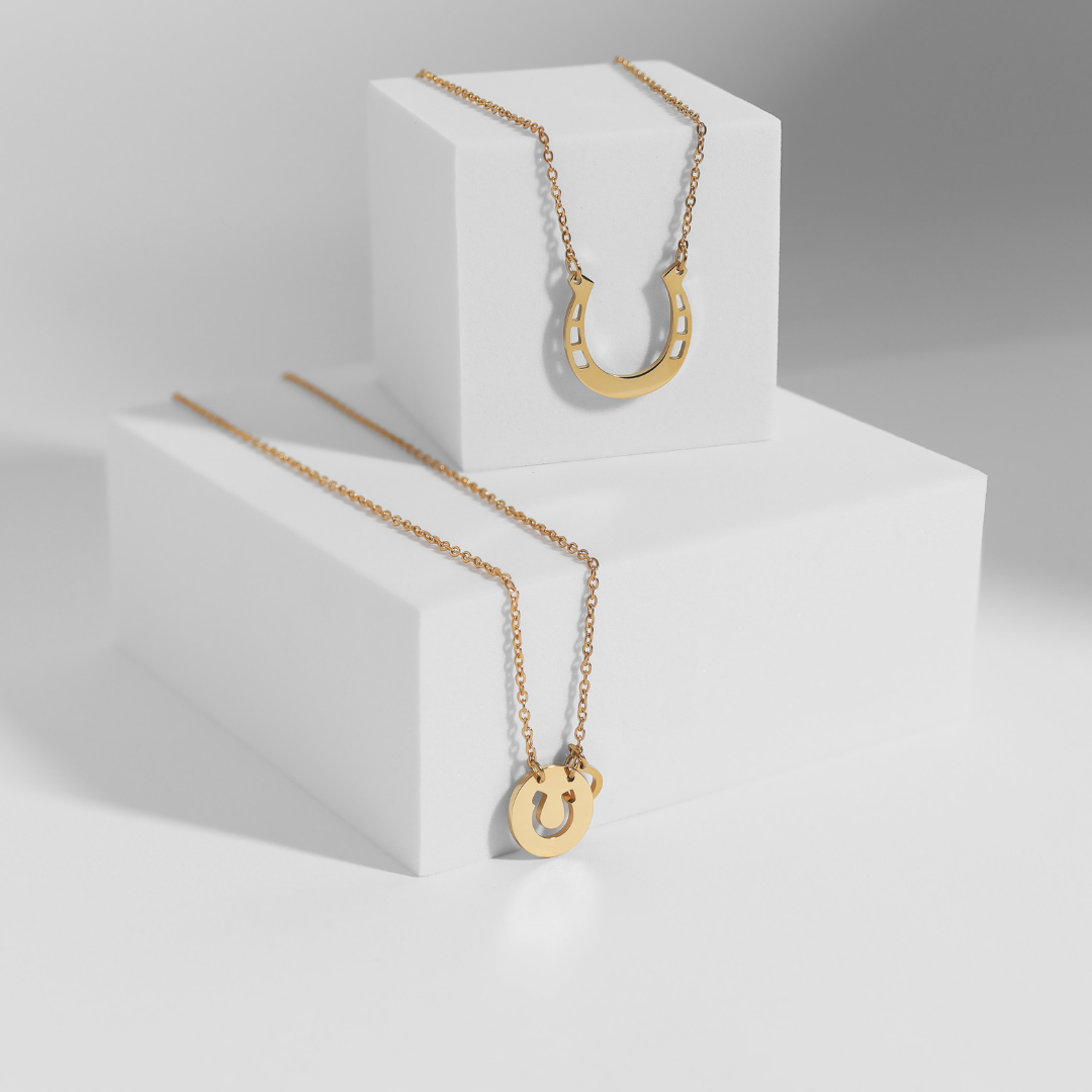 18" Horseshoe Necklace