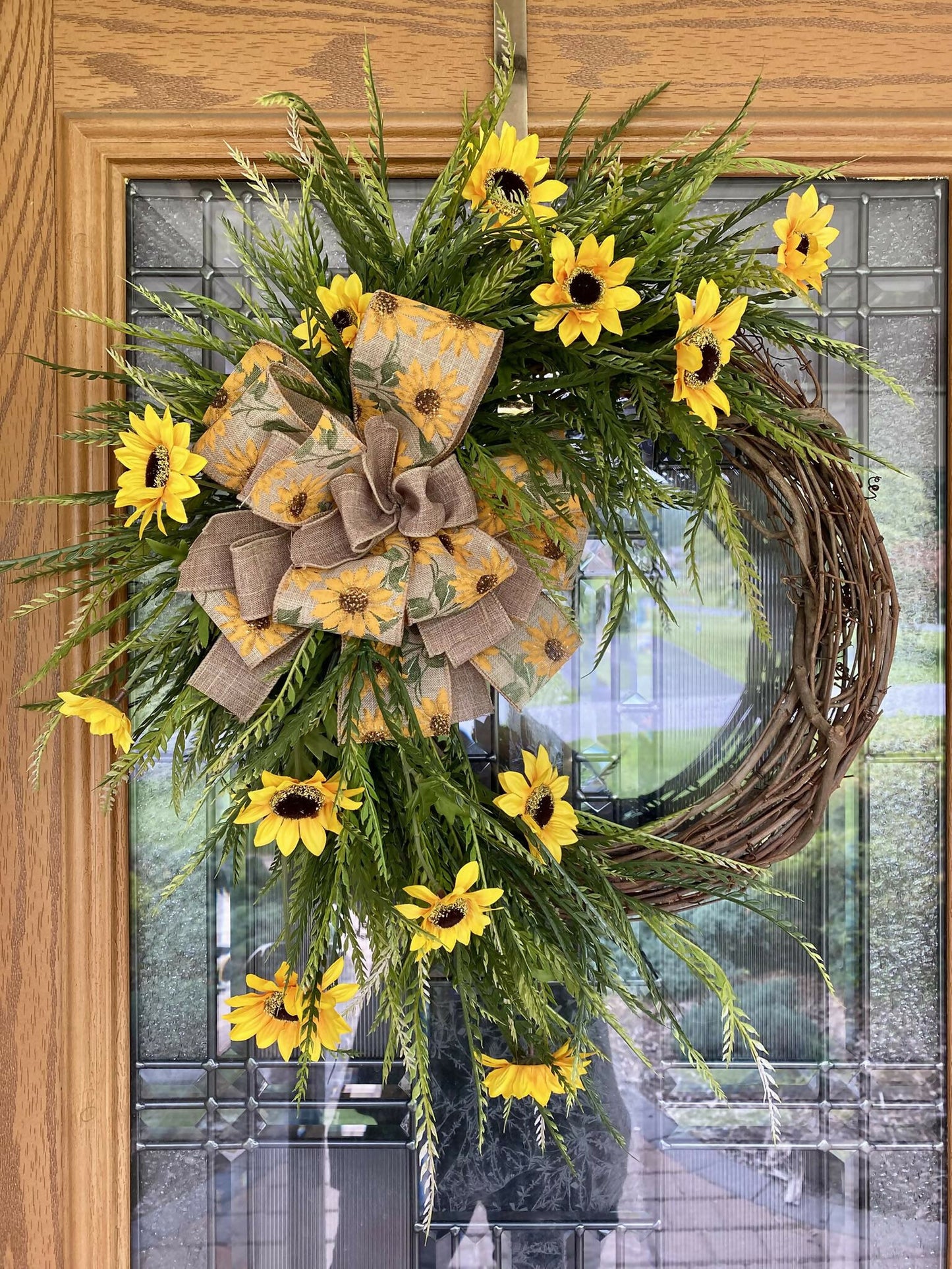 Sunflower w/Bow Wreath