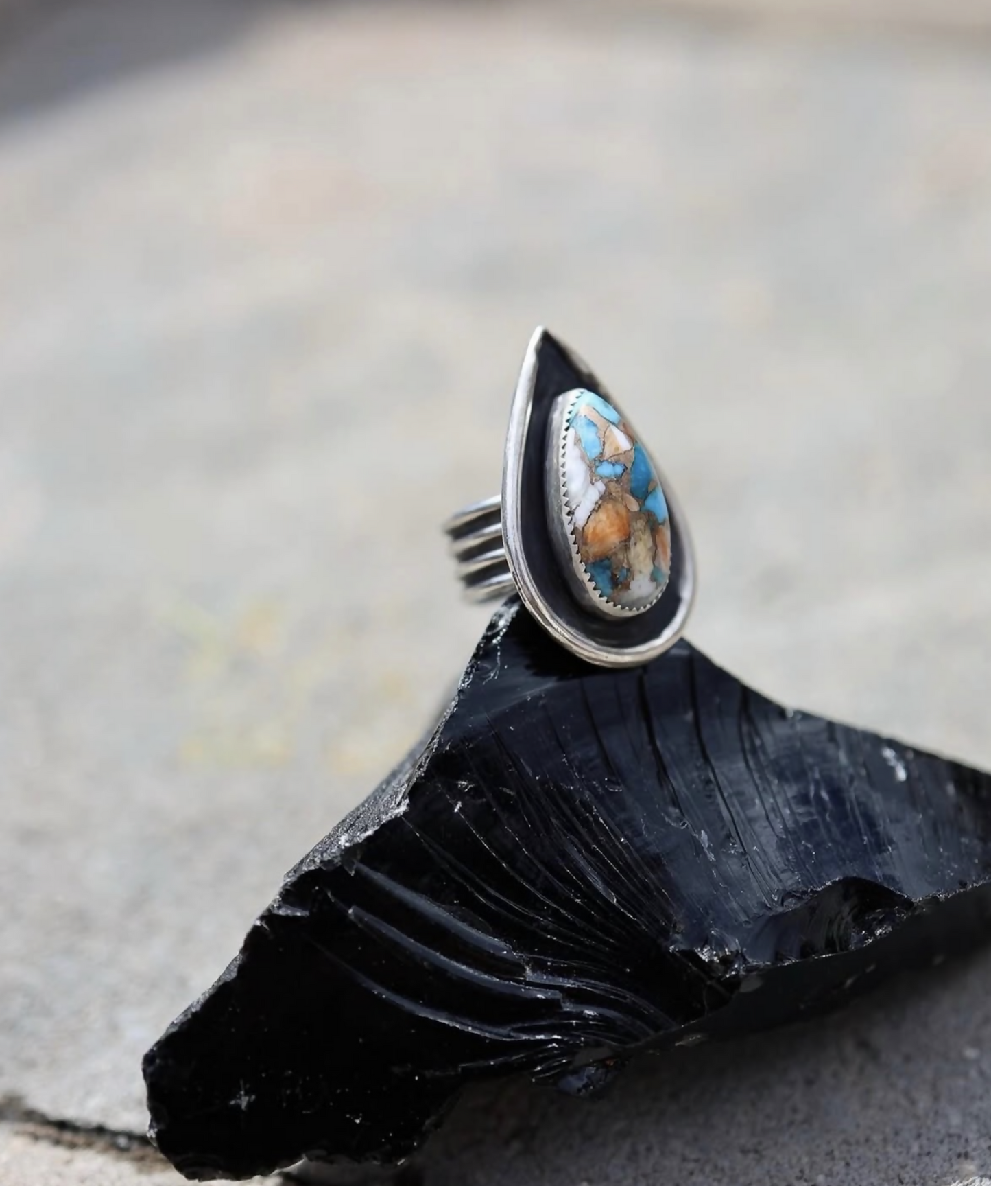 Spiny oyster turquoise with copper shadowbox ring