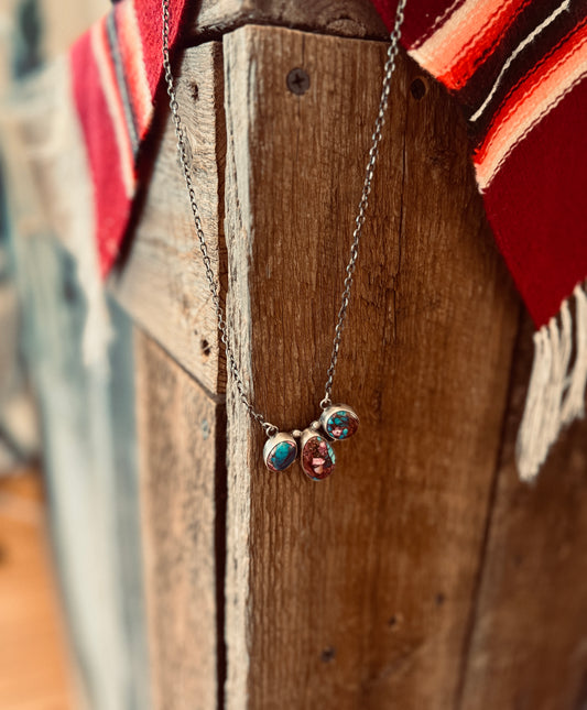 Purple Spiny Tres Necklace