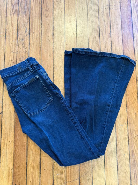 7 For All Mankind Mega Flares Size 27x32
