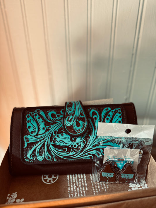 WESTERN BOOT STITCH CATTLE TAG EARRINGS