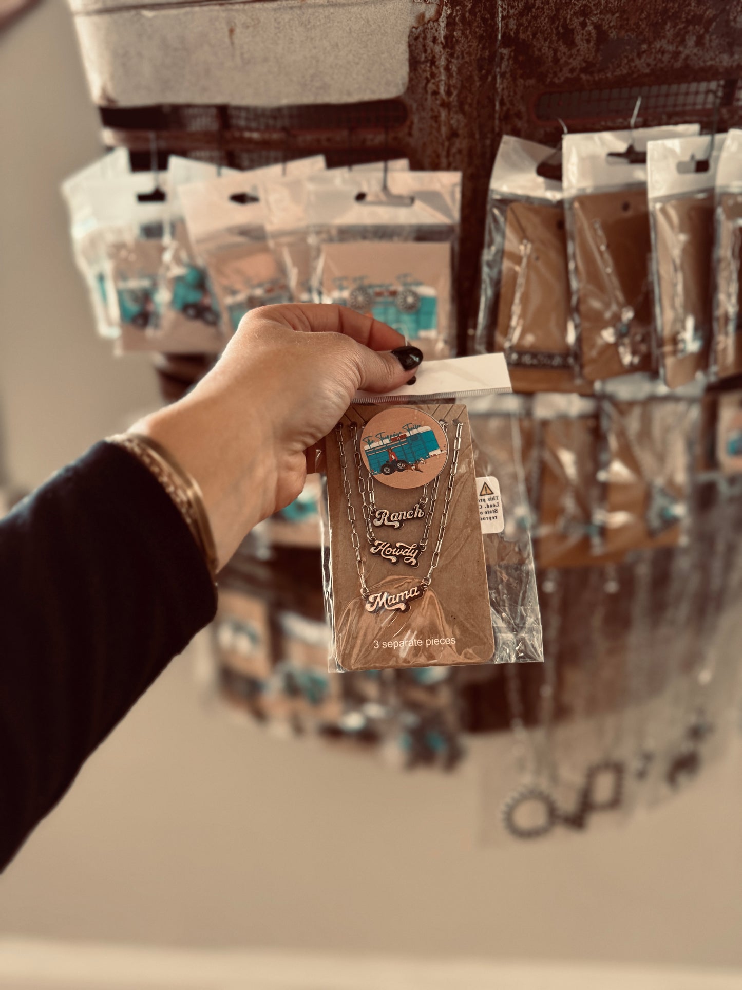 Western Mama Necklace Set