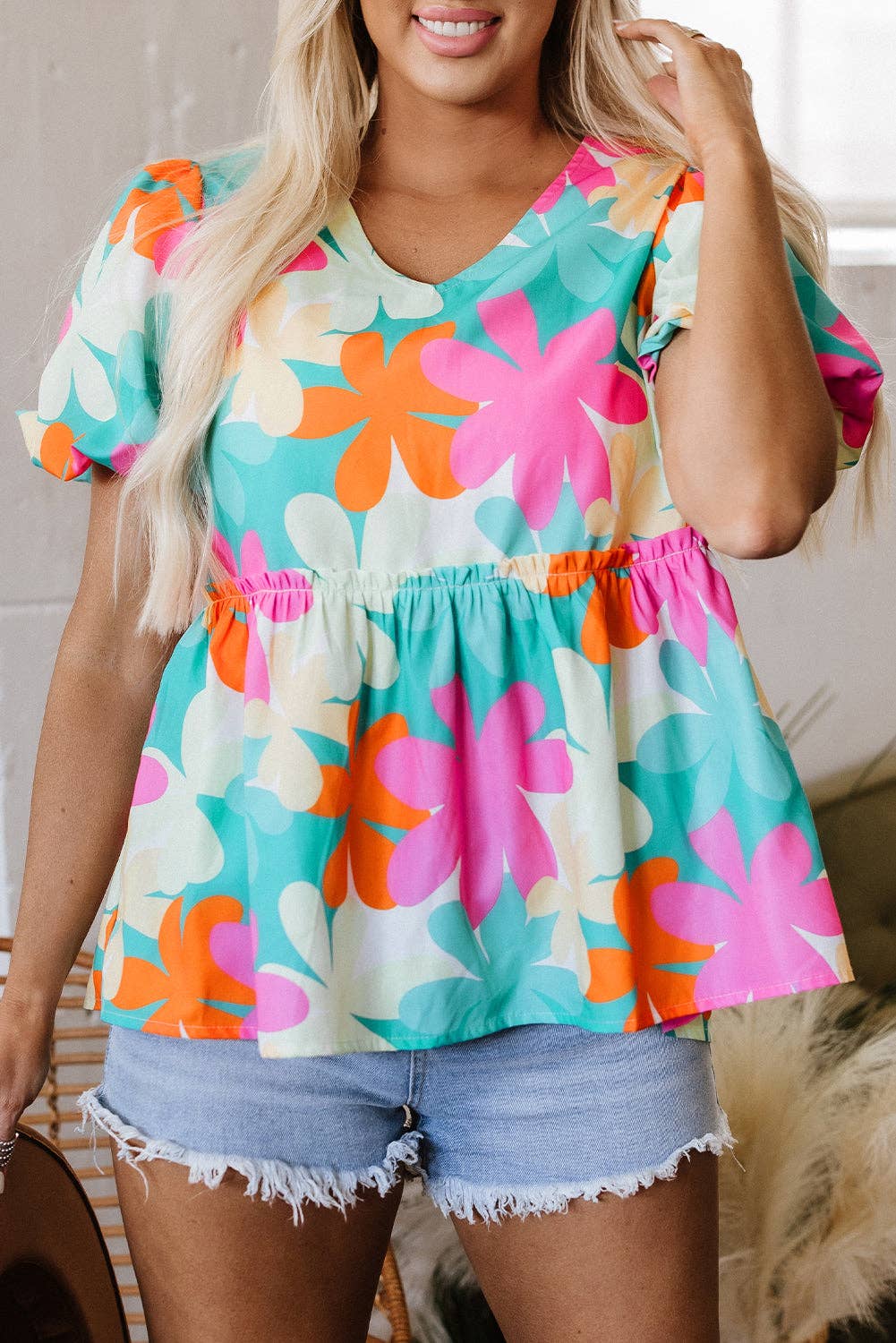 Floral Bubble Sleeve V-Neck Blouse