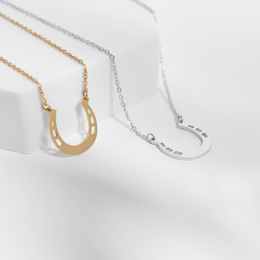 18" Horseshoe Necklace