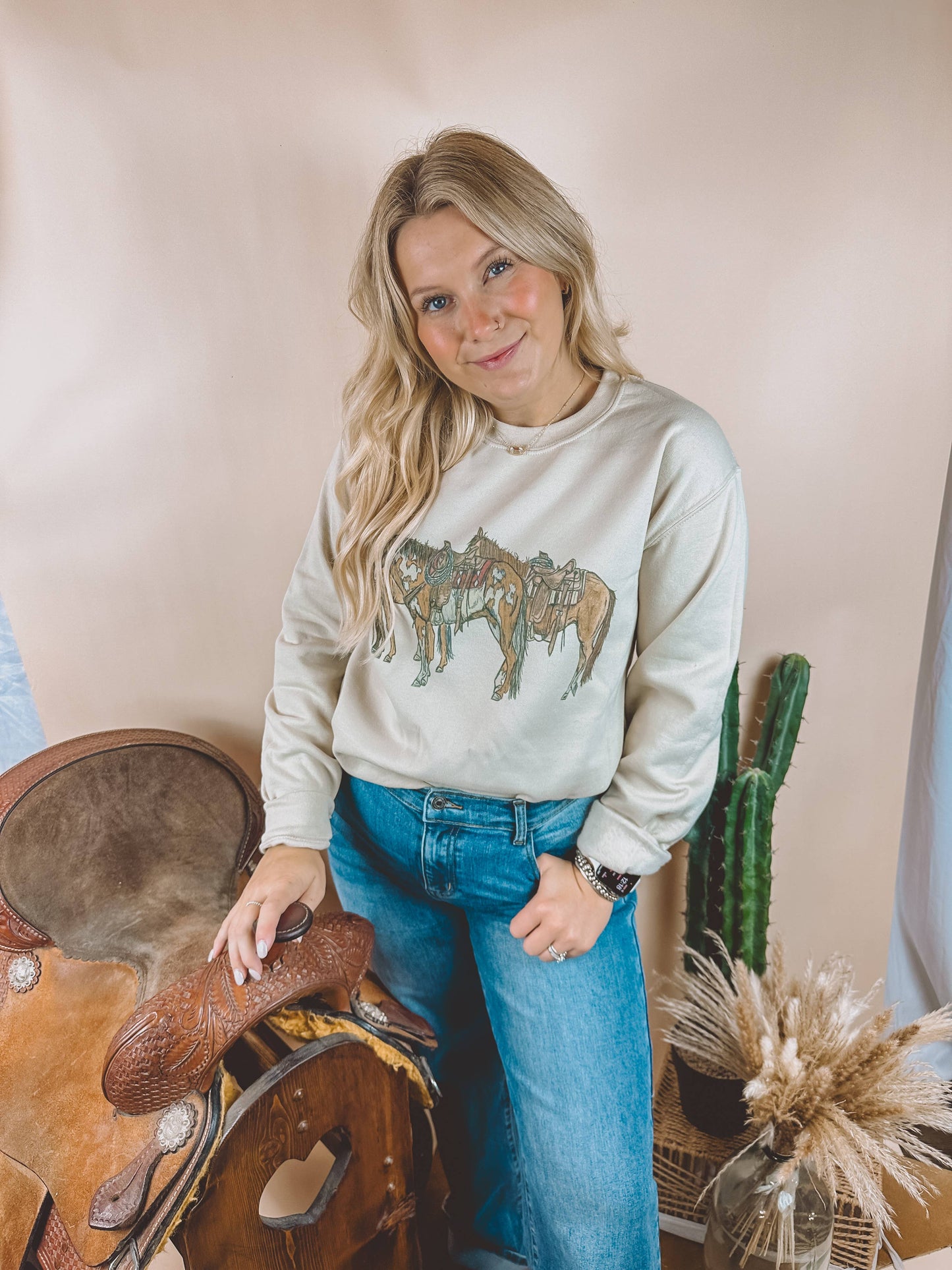 LONELY RIDERS CREWNECK