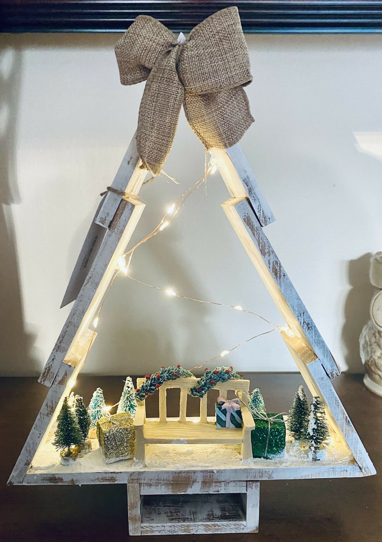 Wooden Tree Lighted Outdoor Scene